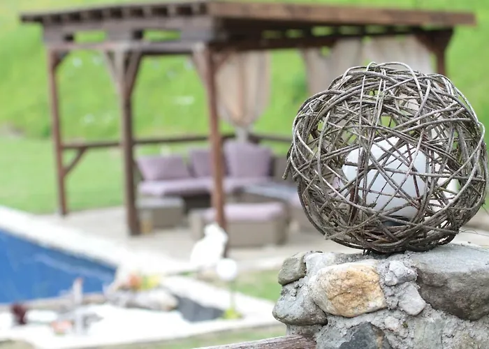 Konukevi Berggasthof Schwaigerhof